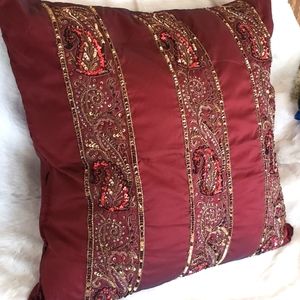 Kreations Oversized Pillow with Exquisite Gold Sequin Beads Embroidery NWT